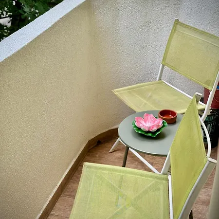 Classy & Spacious аpartment Next To National Palace Of Culture For 4 Guests Sofia